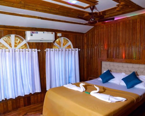 WhatsApp Image 2026-02-08 at 4.57.28 PM (2)