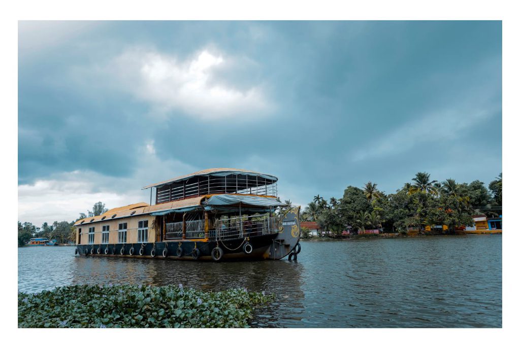 cost of alleppey houseboats