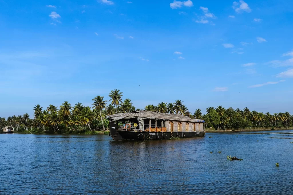 Alleppey houseboat